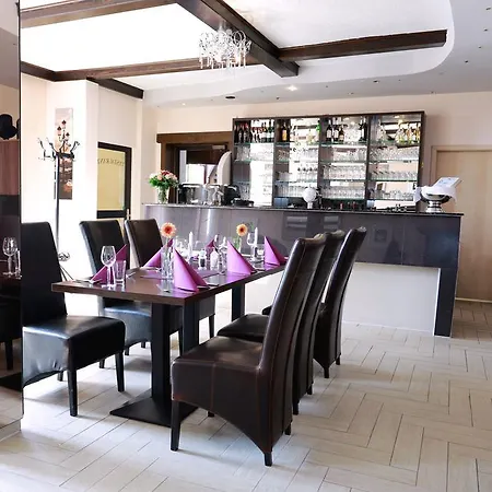 Gasthof Zwei&vierzig 3*